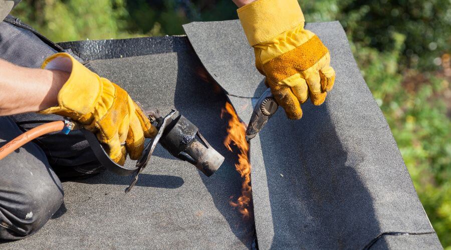 Professional Emergency Roof Repairs in Riverside, RI